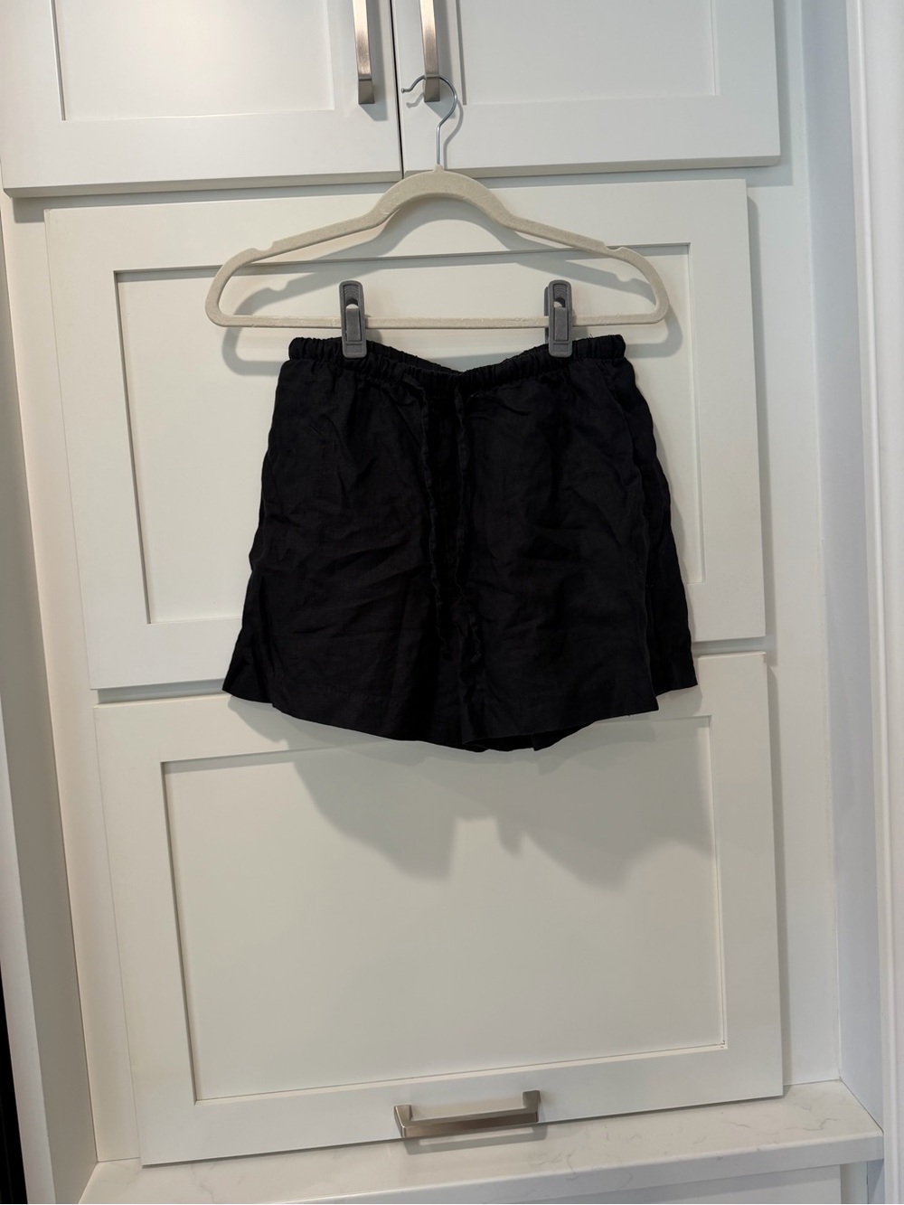H&M Black linen Elastic Waist Shorts